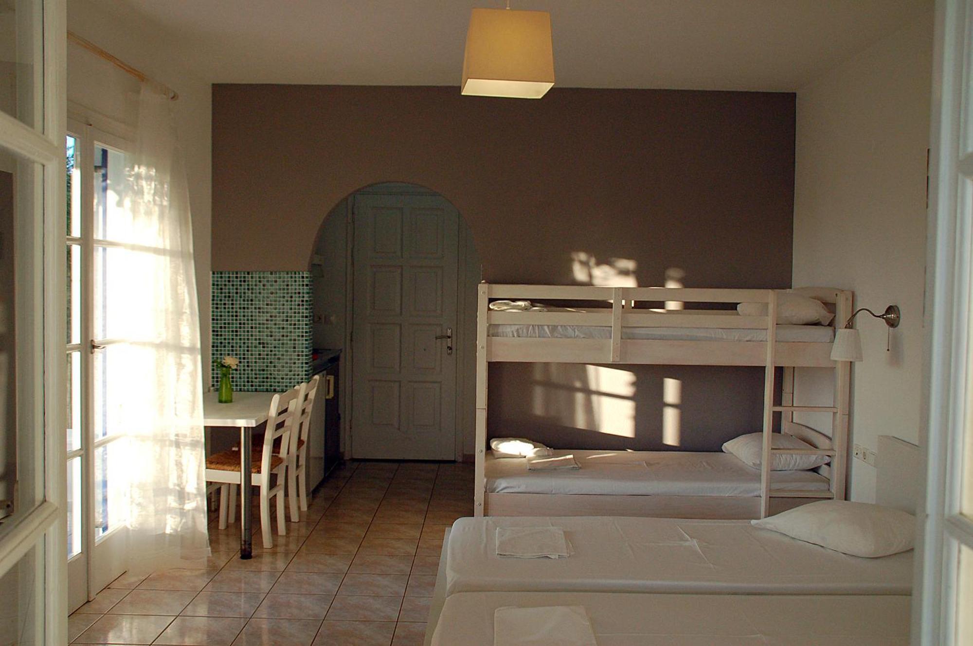 Handrina Studios Naxos City 部屋 写真