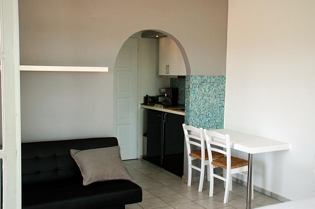 Handrina Studios Naxos City 部屋 写真